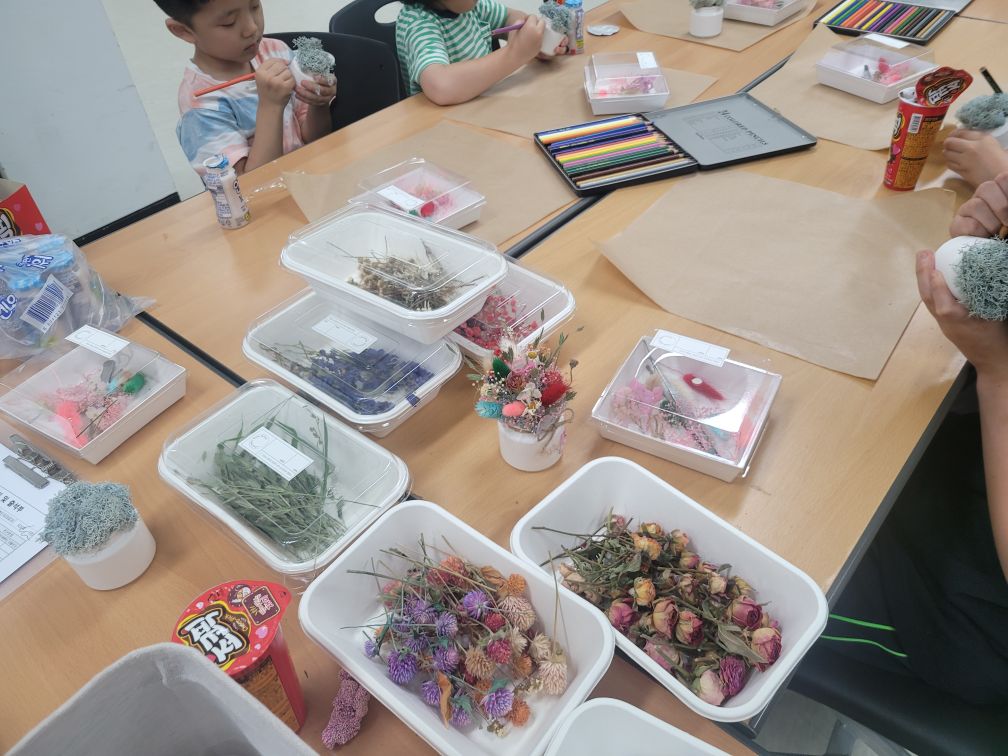 2025년 면평생학습센터 운영(이원면) 사진 2 - 자세한 내용은 하단 대체텍스트 내용 참조