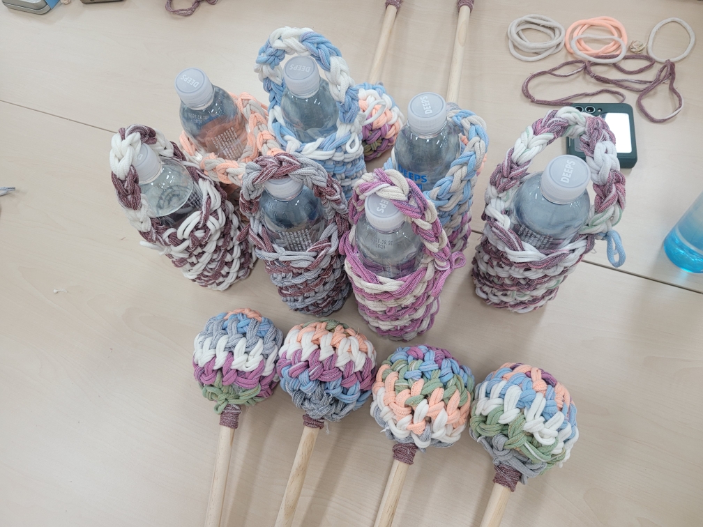 2025년 하반기 신중년 청춘대학 [업사이클링 공예] 사진 3 - 자세한 내용은 하단 대체텍스트 내용 참조