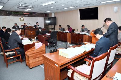 제311회 옥천군의회 제2차 정례회 예산결산특별위원회 제4차회의 의 이미지
