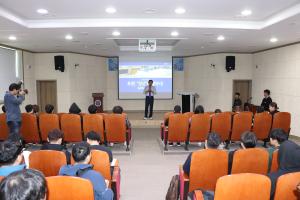 옥천군이 청년들을 응원합니다. 이미지