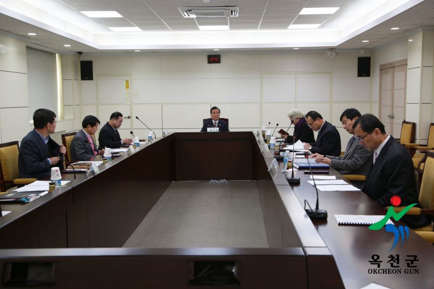 충북도립대학발전재단 임시 이사회 2 번째 사진