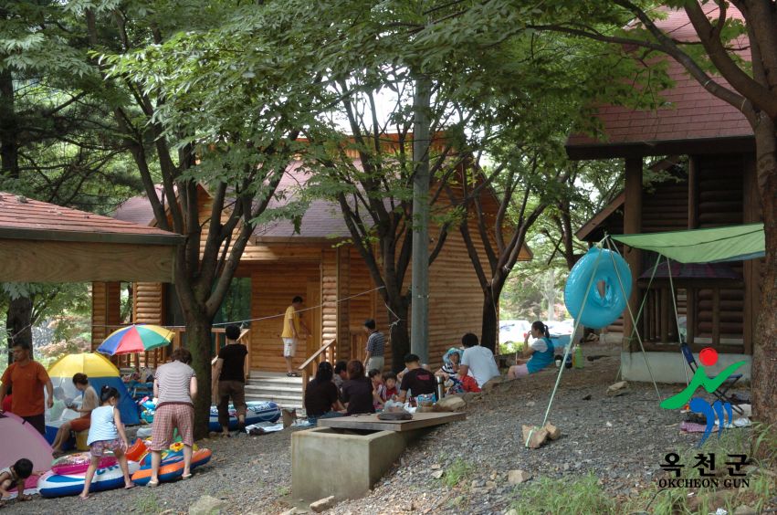 장용산 휴양림 17 번째 사진