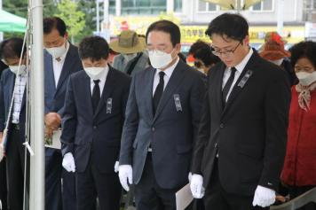 제48주기 고 육영수여사 추모제 22번째 사진